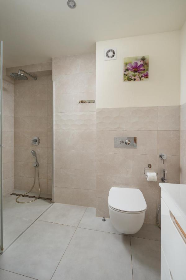 Apartament Albatros 75m z ogródkiem Varsóvia Exterior foto